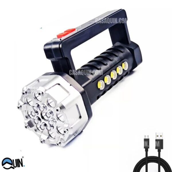 Linterna Recargable 1200 Lumens Linterna Recargable Alta Potencia 1200 Lumens Linterna LED Super brillante trabajo antorcha Camping tácticas lámpara USB recargable Descripción 100 nuevo y de alta calidad Hecho de material de alta calidad, duradero y práctico de usar Súper brillante: mecha de alta intensidad con más luz, la distancia de irradiación es de más de 5000 m 4 Modelos de iluminación: luz fuerte-luz baja-flash-luz lateral luz fuerte Impermeable: IP44, cuerpo totalmente sellado. No se preocupe por la lluvia y el agua, se puede usar para días de lluvia, pero no se puede usar para bucear. Carga USB y luz indicadora: carga por puertos USB. Pantalla de energía en tiempo real (25%/50%/75%/100%) para realizar un seguimiento de la energía de la batería y la función de indicador de carga. Aplicaciones: perfecto para acampar, caminar, pescar, navegar, montar, al aire libre, etc. Especificación: *Material: ABS Color de la carcasa: negro Fuente de luz: luz blanca Resistencia: 10 Horas Lúmenes: 12000LM Tamaño: 19,5*11,5*7,5 cm Distancia de irradiación: >5000m/1640ft Resistente al agua: IP44 resistente al agua para la vida diaria (no se puede bucear) Pantalla de potencia: 25%/50%/75%/100% El paquete incluye: 1 linterna. 1 cable USB. Cómprala Aquí : Casa Quin